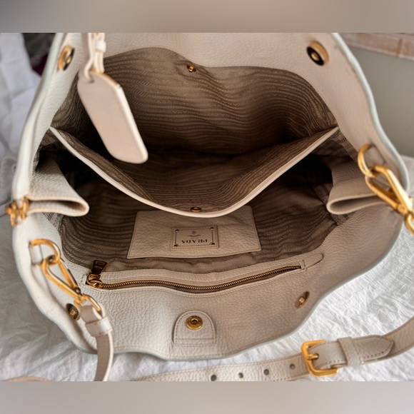 Prada Vitello Daino Pearl White Leather Convertible Shopper Tote Bag Purse - Picture 8 of 15